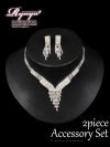 【メール便対応】Vラインストーンネックレスピアス2点セット【Ryuyu】【リューユ】シルバーアクセサリーキャバドレスやパーティードレスに◎【キャバ嬢さん応援セット対象】