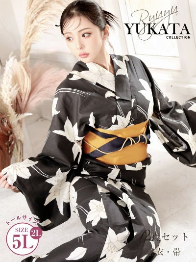 先行予約割¥14800→¥14060!※予約販売※浴衣 漆黒に咲く百合が可憐なトールサイズ浴衣 KANO 着用 レディース浴衣【Ryuyu】(2L/3L/4L/5L)(ブラック)